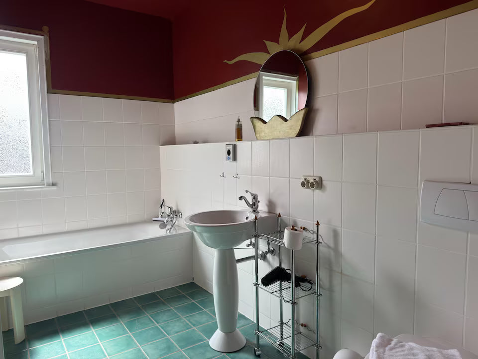 B&C Bett mit Gemeinschaftsbad (Frauen)